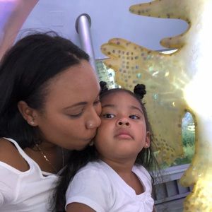 Meet your Posher, Rosaura